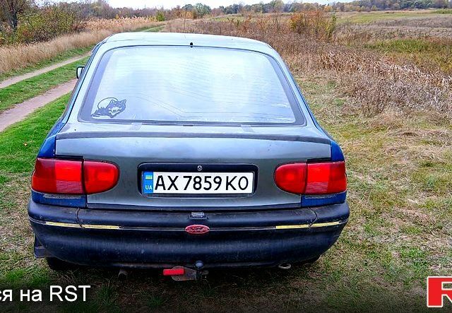 Синій Форд Ескорт, об'ємом двигуна 1.4 л та пробігом 200 тис. км за 810 $, фото 3 на Automoto.ua
