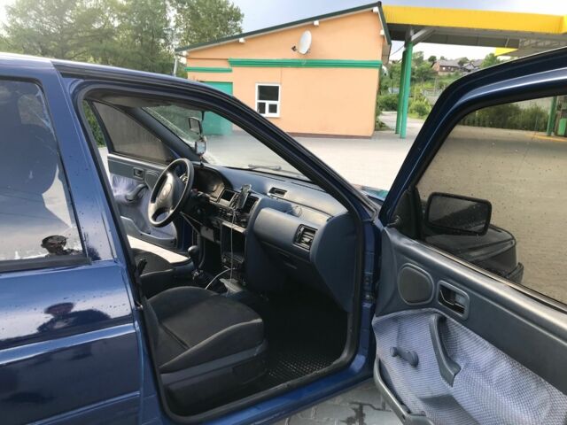 Синий Форд Эскорт, объемом двигателя 1.4 л и пробегом 130 тыс. км за 1000 $, фото 12 на Automoto.ua