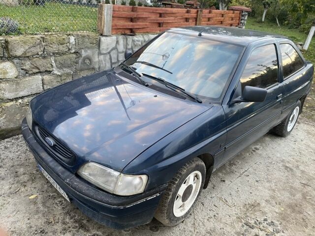 Синий Форд Эскорт, объемом двигателя 1.4 л и пробегом 250 тыс. км за 1300 $, фото 11 на Automoto.ua