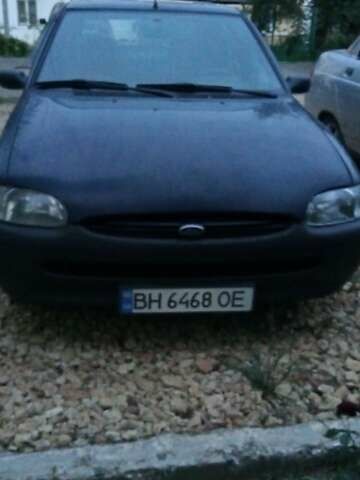 Синий Форд Эскорт, объемом двигателя 1.4 л и пробегом 999 тыс. км за 1492 $, фото 1 на Automoto.ua