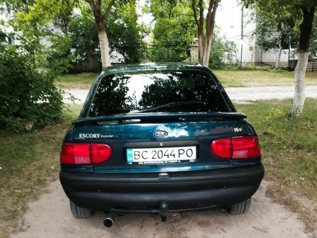 Синий Форд Эскорт, объемом двигателя 1.6 л и пробегом 1 тыс. км за 1650 $, фото 12 на Automoto.ua