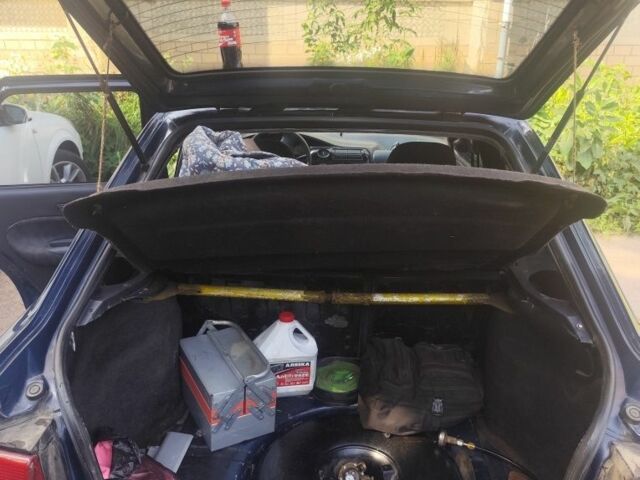 Синій Форд Ескорт, об'ємом двигуна 1.3 л та пробігом 180 тис. км за 750 $, фото 4 на Automoto.ua