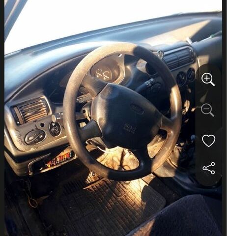 Синий Форд Эскорт, объемом двигателя 1.6 л и пробегом 2 тыс. км за 334 $, фото 6 на Automoto.ua