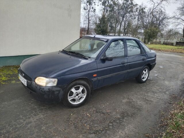 Синий Форд Эскорт, объемом двигателя 0 л и пробегом 300 тыс. км за 750 $, фото 4 на Automoto.ua