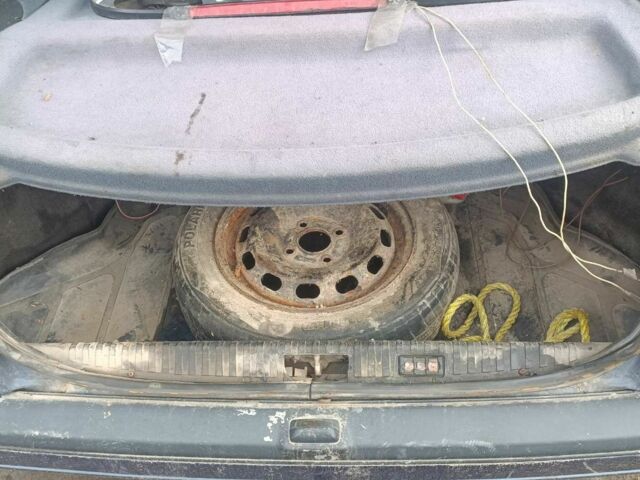 Синий Форд Эскорт, объемом двигателя 1 л и пробегом 1 тыс. км за 500 $, фото 5 на Automoto.ua