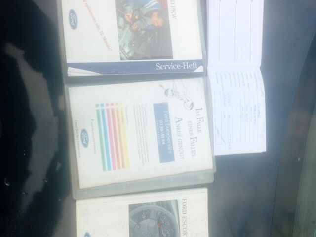 Синий Форд Эскорт, объемом двигателя 1.6 л и пробегом 115 тыс. км за 1300 $, фото 6 на Automoto.ua