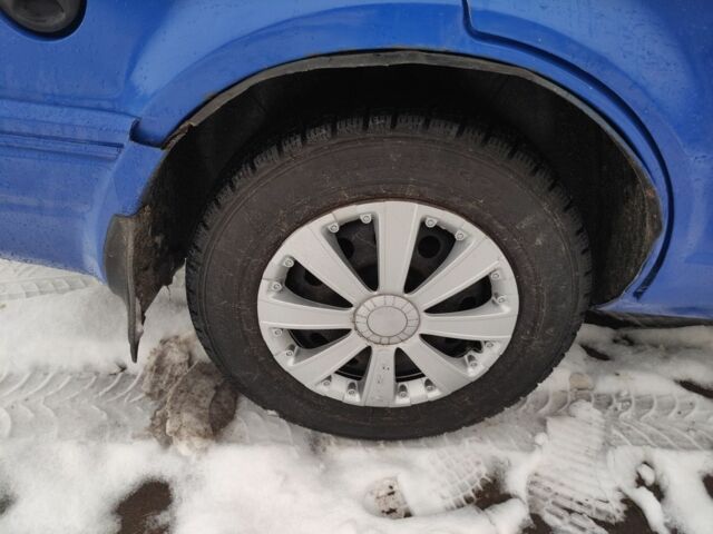 Синий Форд Эскорт, объемом двигателя 1.6 л и пробегом 220 тыс. км за 900 $, фото 5 на Automoto.ua