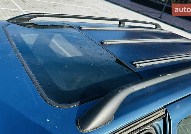 Синий Форд Эскорт, объемом двигателя 1.6 л и пробегом 330 тыс. км за 1099 $, фото 13 на Automoto.ua