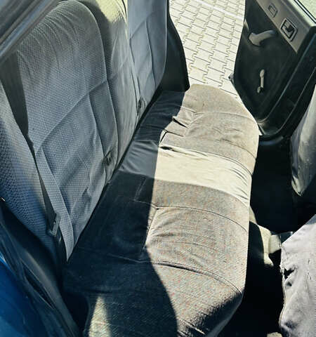 Синий Форд Эскорт, объемом двигателя 1.6 л и пробегом 330 тыс. км за 1099 $, фото 12 на Automoto.ua