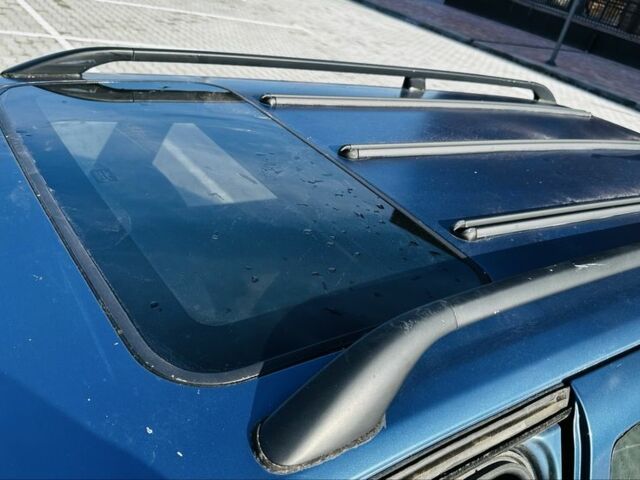 Синий Форд Эскорт, объемом двигателя 1.6 л и пробегом 220 тыс. км за 1099 $, фото 8 на Automoto.ua