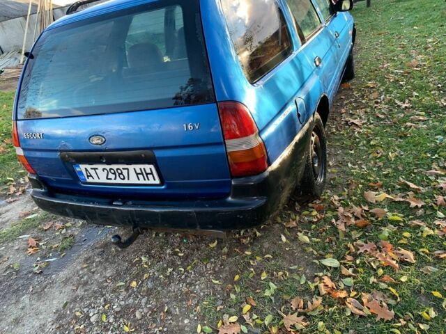 Синій Форд Ескорт, об'ємом двигуна 1.6 л та пробігом 3 тис. км за 1100 $, фото 8 на Automoto.ua