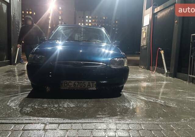 Синій Форд Ескорт, об'ємом двигуна 1.6 л та пробігом 100 тис. км за 800 $, фото 6 на Automoto.ua