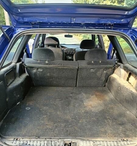 Синій Форд Ескорт, об'ємом двигуна 1.6 л та пробігом 333 тис. км за 1250 $, фото 11 на Automoto.ua