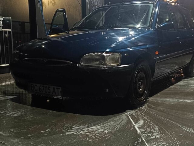 Синій Форд Ескорт, об'ємом двигуна 1.6 л та пробігом 1000 тис. км за 800 $, фото 2 на Automoto.ua