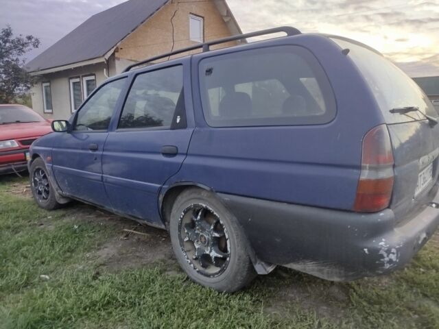 Синій Форд Ескорт, об'ємом двигуна 1.8 л та пробігом 300 тис. км за 1600 $, фото 3 на Automoto.ua