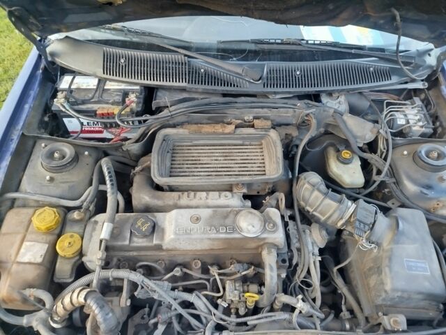 Синій Форд Ескорт, об'ємом двигуна 1.8 л та пробігом 300 тис. км за 1600 $, фото 7 на Automoto.ua