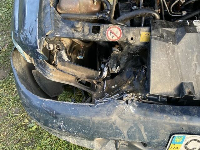 Синий Форд Эскорт, объемом двигателя 1.8 л и пробегом 58 тыс. км за 1000 $, фото 4 на Automoto.ua