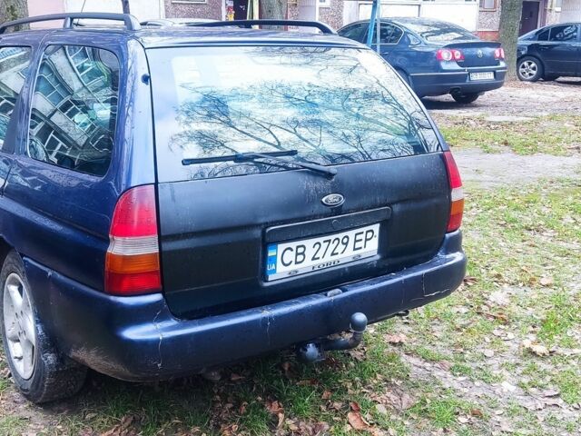 Синий Форд Эскорт, объемом двигателя 1.8 л и пробегом 360 тыс. км за 1600 $, фото 2 на Automoto.ua