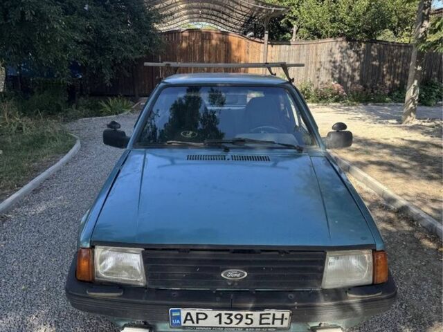 Зеленый Форд Эскорт, объемом двигателя 1.6 л и пробегом 100 тыс. км за 594 $, фото 4 на Automoto.ua