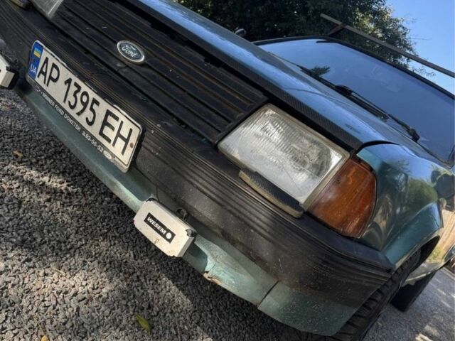 Зеленый Форд Эскорт, объемом двигателя 1.6 л и пробегом 100 тыс. км за 594 $, фото 5 на Automoto.ua