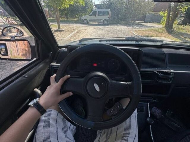 Зеленый Форд Эскорт, объемом двигателя 1.6 л и пробегом 100 тыс. км за 594 $, фото 6 на Automoto.ua