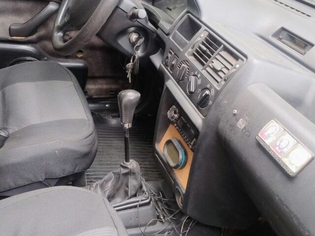 Зеленый Форд Эскорт, объемом двигателя 1.5 л и пробегом 18 тыс. км за 720 $, фото 3 на Automoto.ua