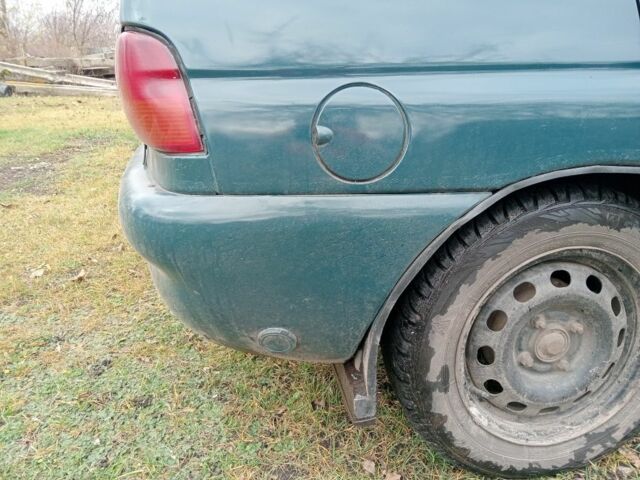 Зеленый Форд Эскорт, объемом двигателя 1.6 л и пробегом 300 тыс. км за 2200 $, фото 9 на Automoto.ua