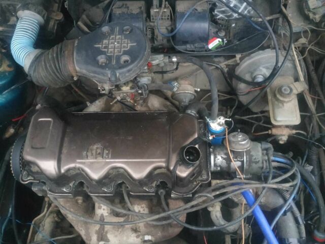 Зеленый Форд Эскорт, объемом двигателя 1.6 л и пробегом 667 тыс. км за 408 $, фото 3 на Automoto.ua