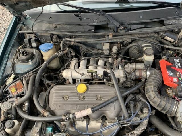 Зеленый Форд Эскорт, объемом двигателя 1.9 л и пробегом 251 тыс. км за 2000 $, фото 20 на Automoto.ua