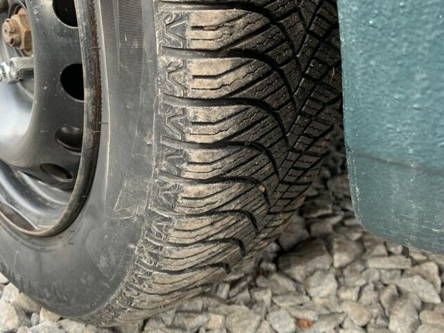 Зеленый Форд Эскорт, объемом двигателя 1.9 л и пробегом 251 тыс. км за 2000 $, фото 19 на Automoto.ua