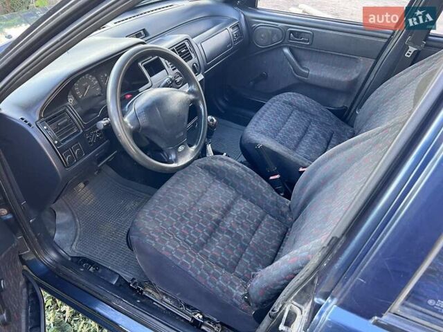 Зелений Форд Ескорт, об'ємом двигуна 1.4 л та пробігом 740 тис. км за 1700 $, фото 4 на Automoto.ua