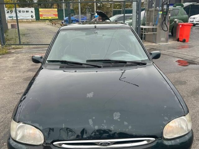 Зеленый Форд Эскорт, объемом двигателя 1.8 л и пробегом 340 тыс. км за 1000 $, фото 10 на Automoto.ua