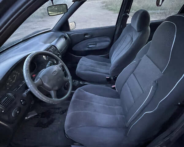 Зелений Форд Ескорт, об'ємом двигуна 1.8 л та пробігом 238 тис. км за 1600 $, фото 6 на Automoto.ua