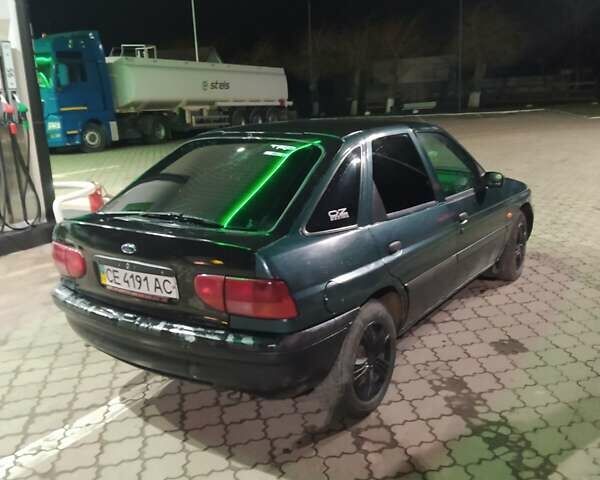 Зелений Форд Ескорт, об'ємом двигуна 1.3 л та пробігом 666 тис. км за 1600 $, фото 7 на Automoto.ua