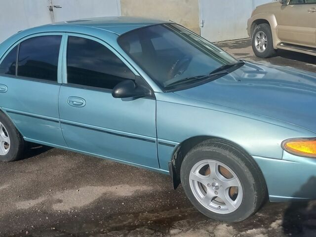 Зелений Форд Ескорт, об'ємом двигуна 2 л та пробігом 150 тис. км за 2000 $, фото 1 на Automoto.ua