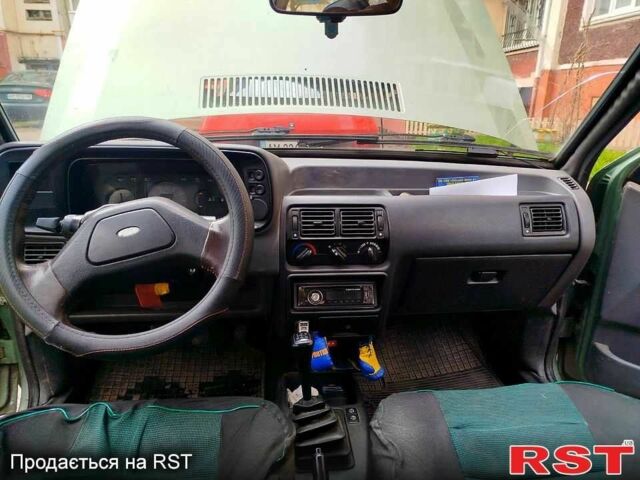 Зелений Форд Ескорт, об'ємом двигуна 1.6 л та пробігом 100 тис. км за 1350 $, фото 3 на Automoto.ua