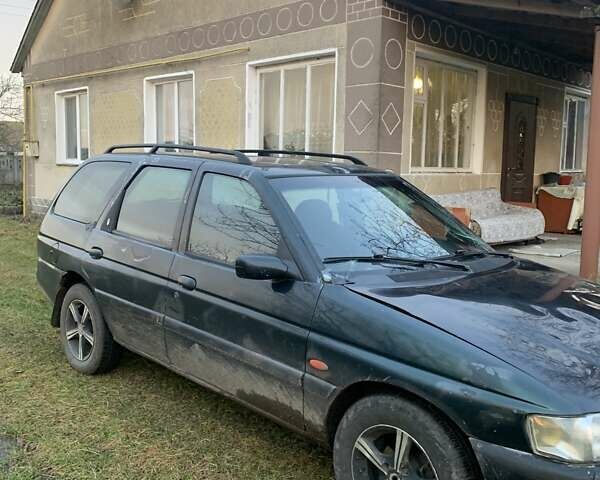 Зеленый Форд Эскорт, объемом двигателя 1.6 л и пробегом 80 тыс. км за 1000 $, фото 9 на Automoto.ua