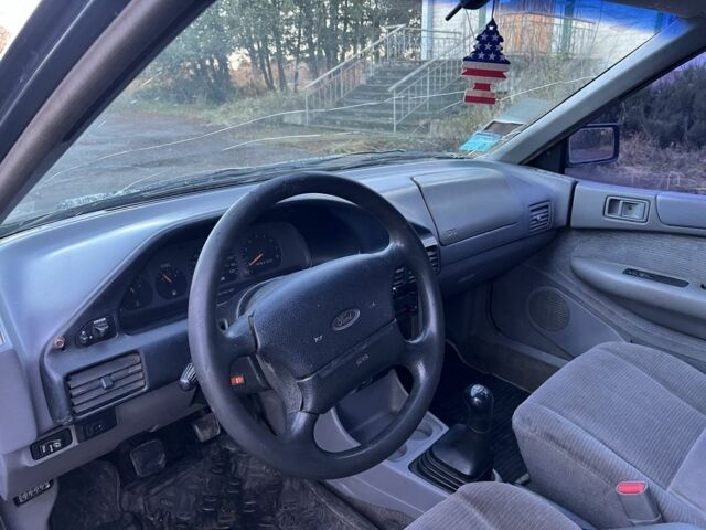 Зеленый Форд Эскорт, объемом двигателя 1.9 л и пробегом 450 тыс. км за 595 $, фото 5 на Automoto.ua