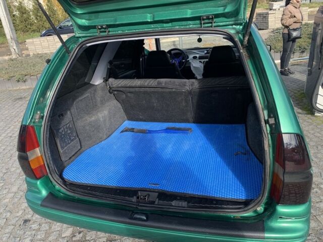 Зеленый Форд Эскорт, объемом двигателя 1.8 л и пробегом 408 тыс. км за 1500 $, фото 7 на Automoto.ua