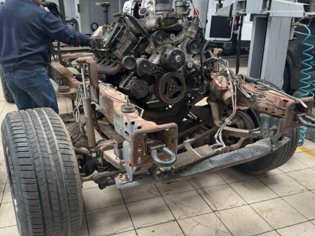 Форд Экскурсия 2005 в Броварах на Automoto.ua Черный Форд Экскурсия, объемом двигателя 0 л и пробегом 100 тыс. км за 9000 $, фото 2 на Automoto.ua
