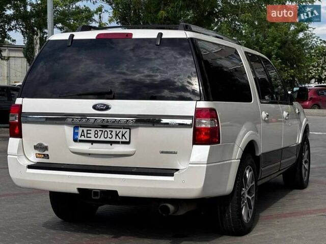 Белый Форд Экспедиция, объемом двигателя 3.5 л и пробегом 160 тыс. км за 21500 $, фото 3 на Automoto.ua