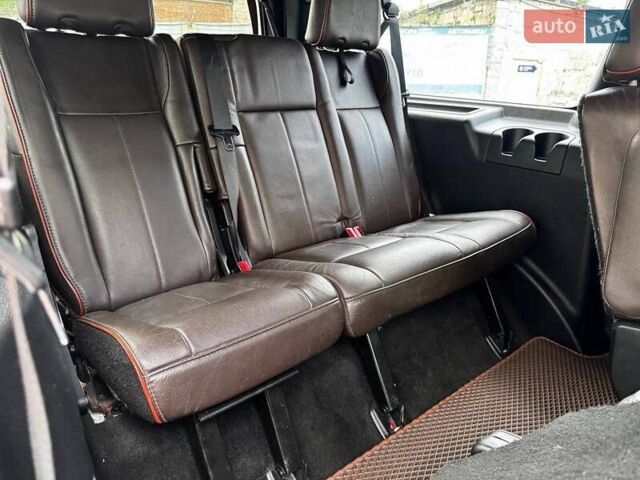 Белый Форд Экспедиция, объемом двигателя 3.5 л и пробегом 160 тыс. км за 21500 $, фото 14 на Automoto.ua