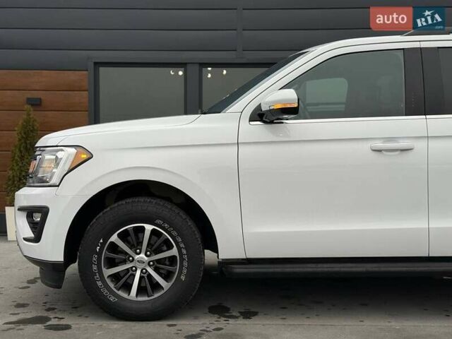 Белый Форд Экспедиция, объемом двигателя 3.5 л и пробегом 157 тыс. км за 26300 $, фото 7 на Automoto.ua