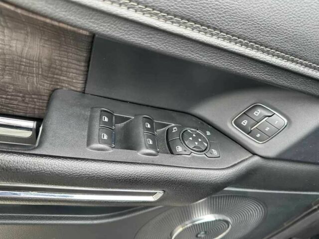 Білий Форд Экспедиція, об'ємом двигуна 3.5 л та пробігом 75 тис. км за 11000 $, фото 10 на Automoto.ua