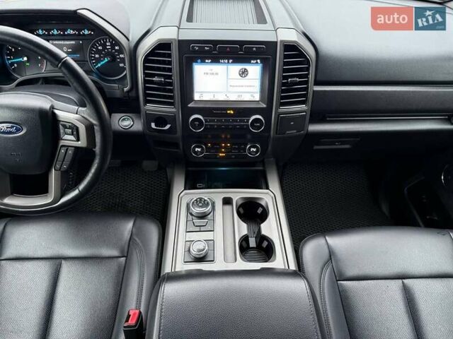 Белый Форд Экспедиция, объемом двигателя 3.5 л и пробегом 157 тыс. км за 26300 $, фото 52 на Automoto.ua