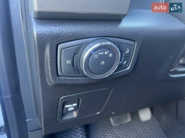 Форд Экспедиция 2019 в Ровно на Automoto.ua Белый Форд Экспедиция, объемом двигателя 3.5 л и пробегом 157 тыс. км за 26000 $, фото 19 на Automoto.ua