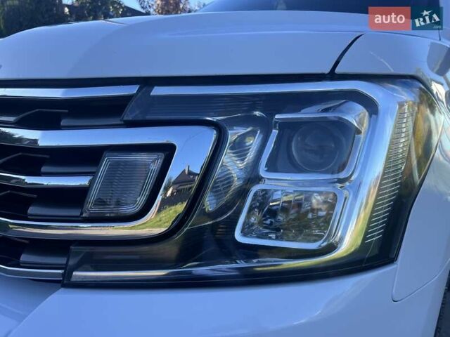 Форд Экспедиция 2019 в Ровно на Automoto.ua Белый Форд Экспедиция, объемом двигателя 3.5 л и пробегом 157 тыс. км за 26000 $, фото 51 на Automoto.ua