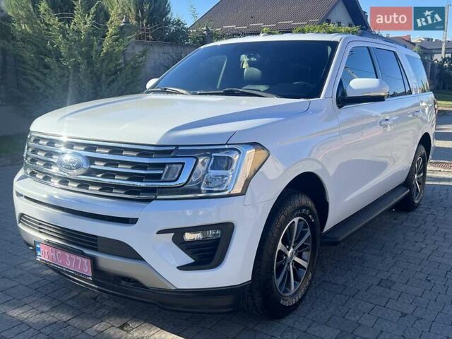 Форд Экспедиция 2019 в Ровно на Automoto.ua Белый Форд Экспедиция, объемом двигателя 3.5 л и пробегом 157 тыс. км за 26000 $, фото 1 на Automoto.ua