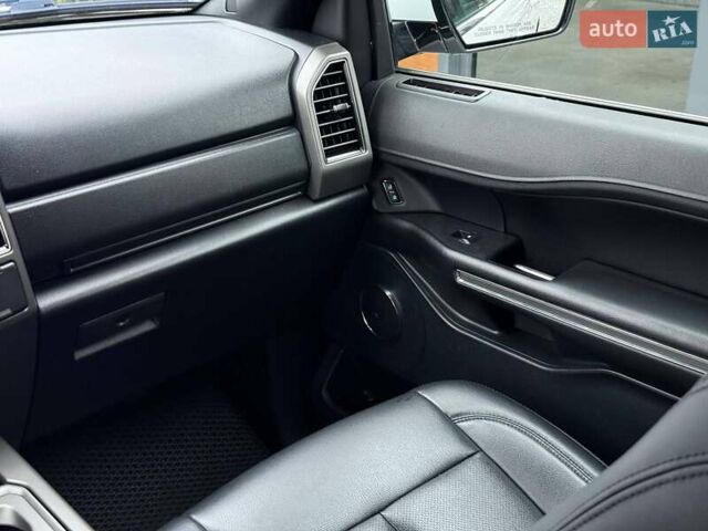 Белый Форд Экспедиция, объемом двигателя 3.5 л и пробегом 157 тыс. км за 26300 $, фото 54 на Automoto.ua