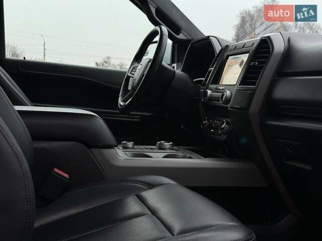 Белый Форд Экспедиция, объемом двигателя 3.5 л и пробегом 157 тыс. км за 26300 $, фото 64 на Automoto.ua